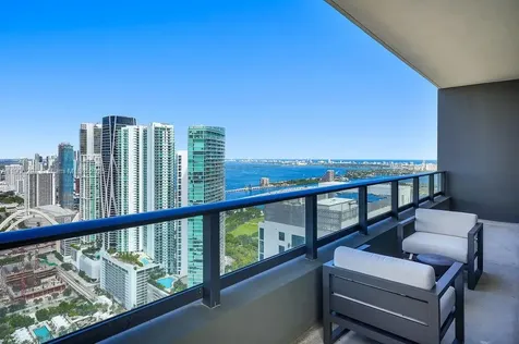 Miami FL 33132