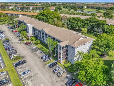 801 SW 138th Avenue Pembroke Pines FL 33027