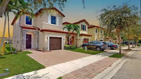 3767 NE 2nd Street Homestead FL 33033