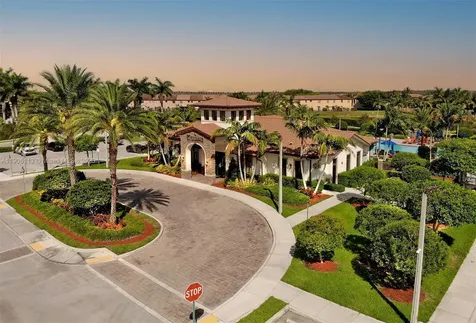 3767 NE 2nd Street Homestead FL 33033