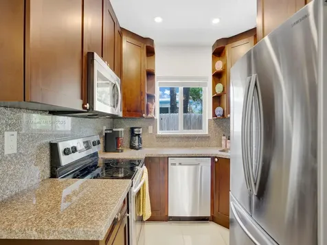3547 William Avenue Miami FL 33133