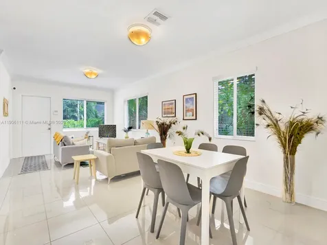 3547 William Avenue Miami FL 33133