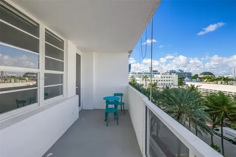 100 Lincoln Road Miami Beach FL 33139