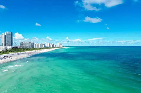 100 Lincoln Road Miami Beach FL 33139