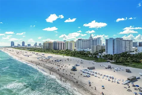 100 Lincoln Road Miami Beach FL 33139