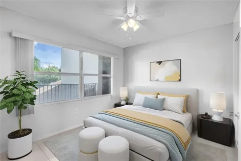 550 SW 137th Avenue Pembroke Pines FL 33027