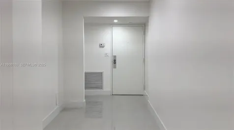 18181 NE 31st Court Aventura FL 33160