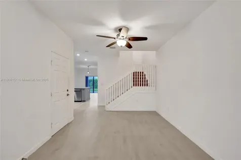 4679 Brumby Terrace Davie FL 33314