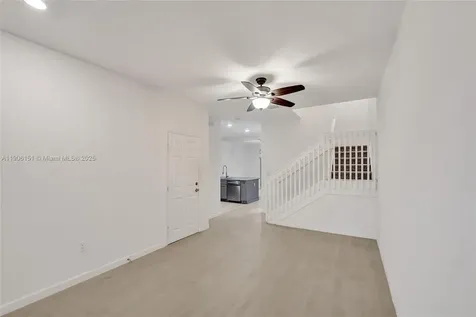 4679 Brumby Terrace Davie FL 33314