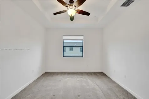 4679 Brumby Terrace Davie FL 33314