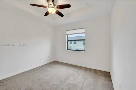 4679 Brumby Terrace Davie FL 33314