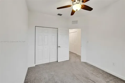 4679 Brumby Terrace Davie FL 33314