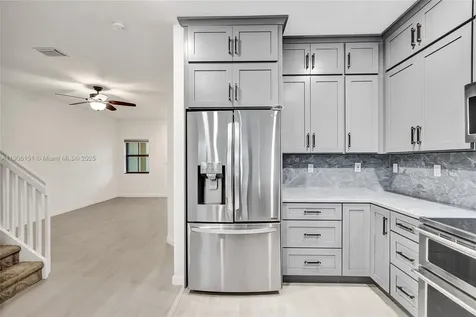4679 Brumby Terrace Davie FL 33314
