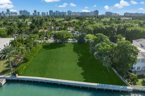 5840 N Bay Road Miami Beach FL 33140