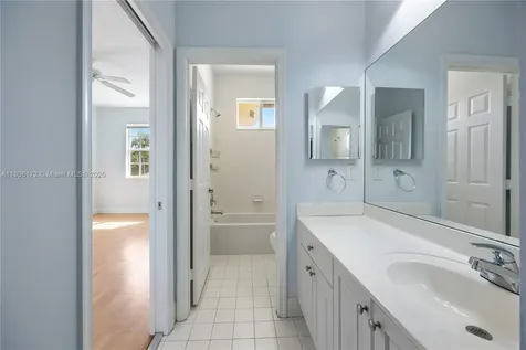 2991 NW 30th Place Oakland Park FL 33311
