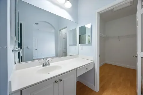 2991 NW 30th Place Oakland Park FL 33311