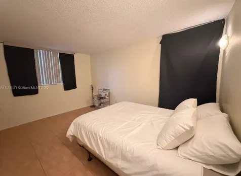 1820 SW 81st Avenue North Lauderdale FL 33068