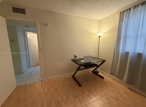 1820 SW 81st Avenue North Lauderdale FL 33068