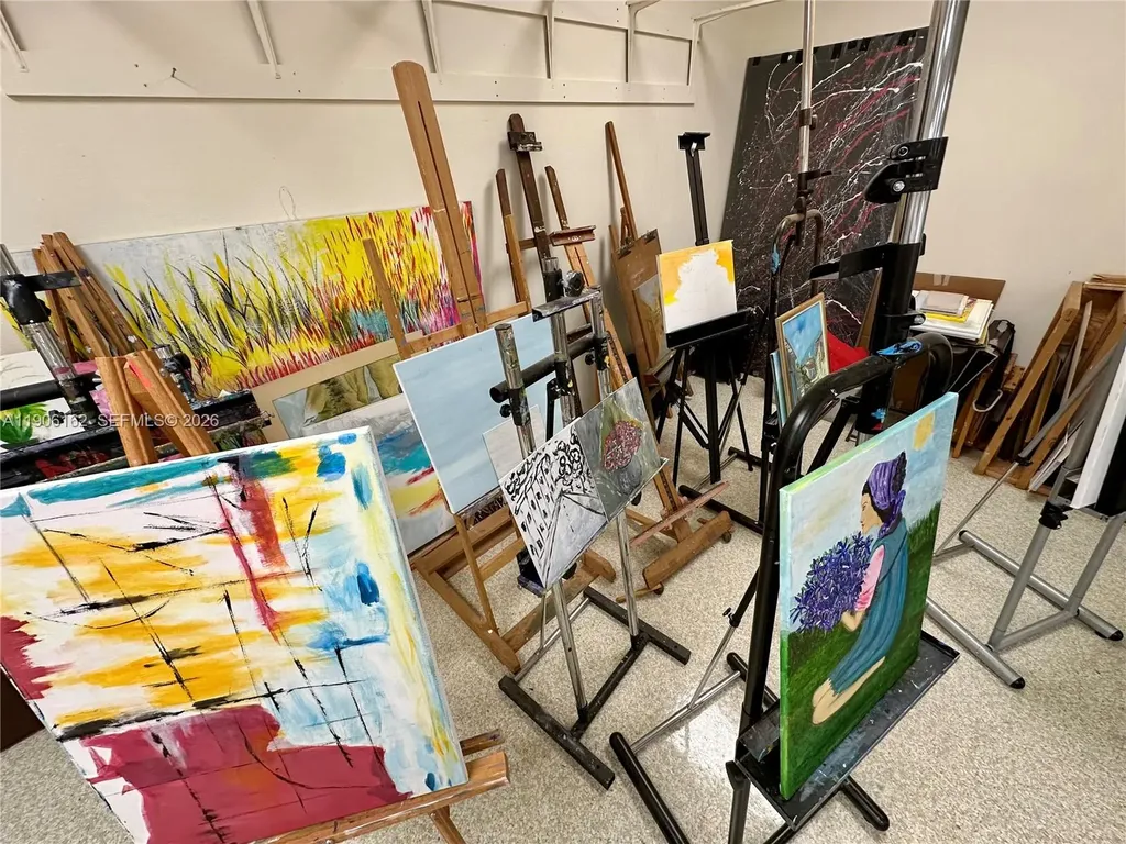 142 Preston D Boca Raton FL 33434