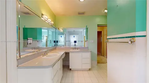 6051 SW 110th Avenue Miami FL 33173