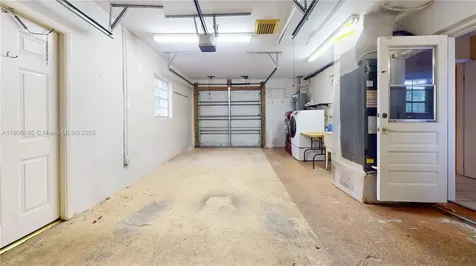 6051 SW 110th Avenue Miami FL 33173