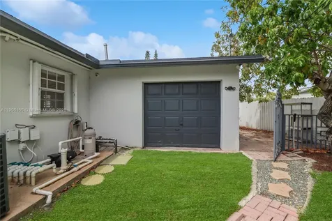6051 SW 110th Avenue Miami FL 33173