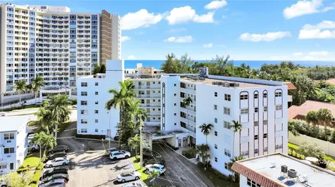 3199 S Ocean Drive Hallandale Beach FL 33009