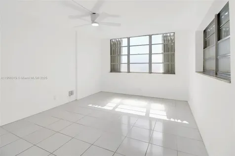 3199 S Ocean Drive Hallandale Beach FL 33009