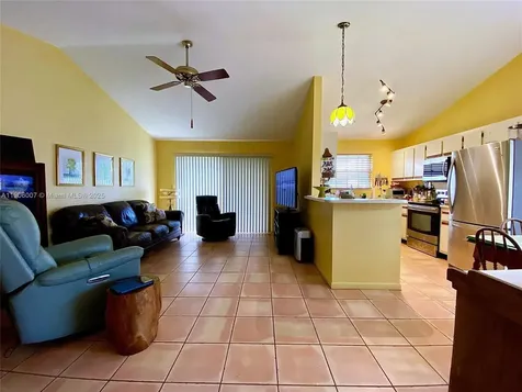 10184 SW 139th Place Miami FL 33186