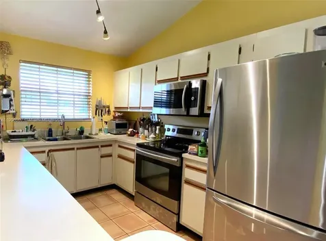 10184 SW 139th Place Miami FL 33186