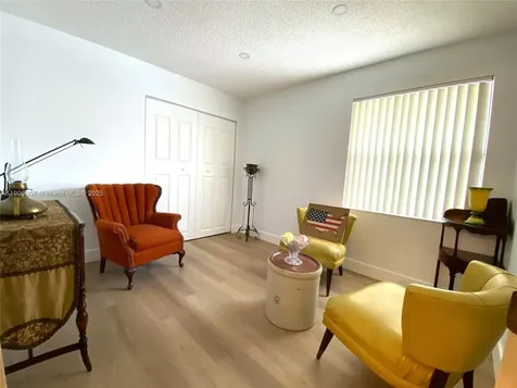 10184 SW 139th Place Miami FL 33186