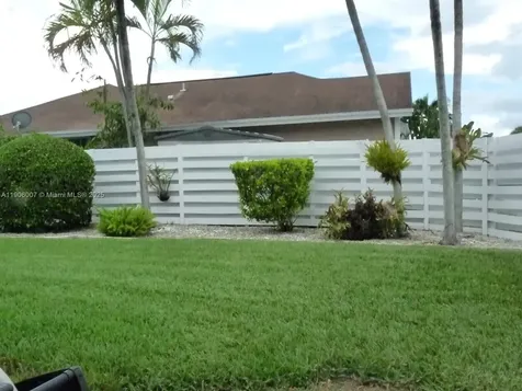 10184 SW 139th Place Miami FL 33186