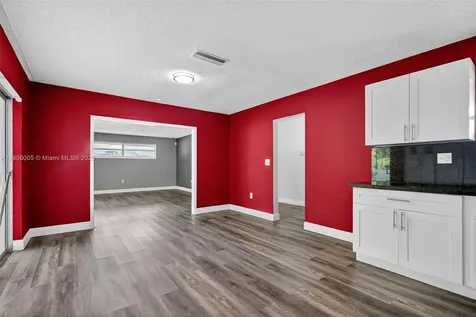 16411 SW 101st Avenue Miami FL 33157