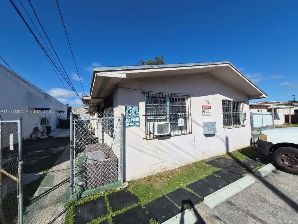 2160 NW 23rd Court Miami FL 33142