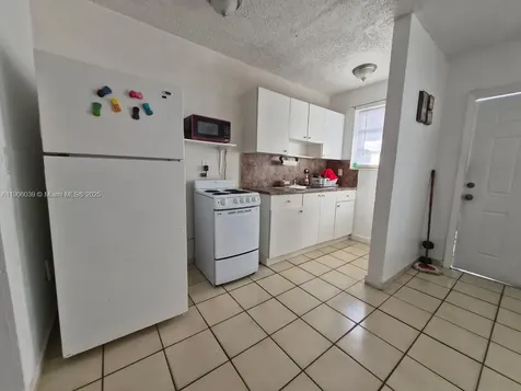 2160 NW 23rd Court Miami FL 33142