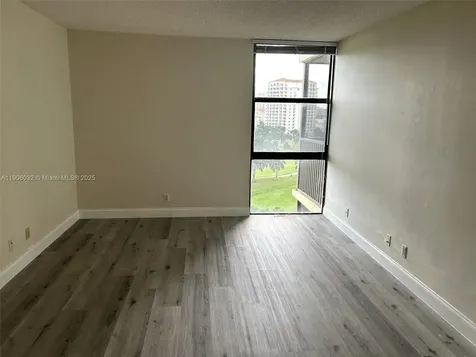 20379 W Country Club Drive Aventura FL 33180