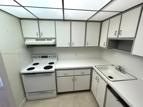 20379 W Country Club Drive Aventura FL 33180