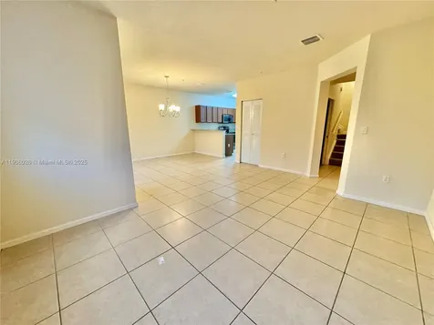 8650 NW 97th Avenue Doral FL 33178