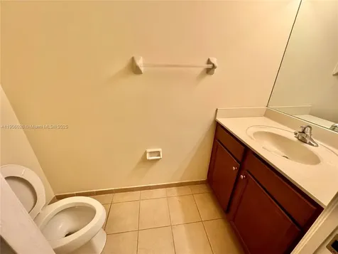 8650 NW 97th Avenue Doral FL 33178