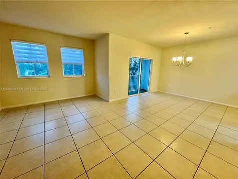 8650 NW 97th Avenue Doral FL 33178