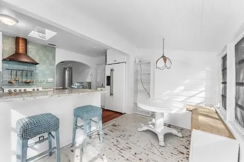 610 S N Street Lake Worth FL 33460