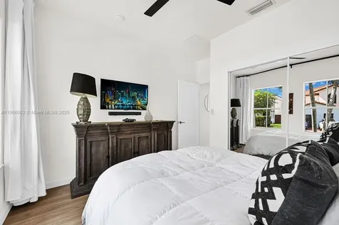 4366 NW 113th Place Doral FL 33178