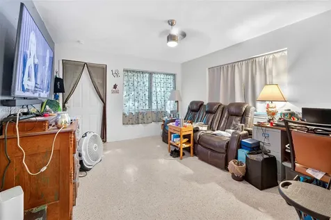 1219-1221 NE 18th Avenue Fort Lauderdale FL 33304