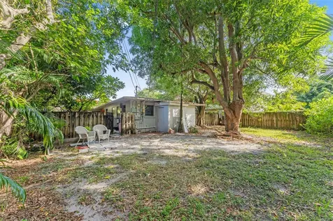 1219-1221 NE 18th Avenue Fort Lauderdale FL 33304