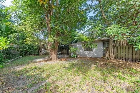 1219-1221 NE 18th Avenue Fort Lauderdale FL 33304