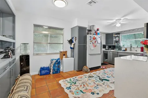 1219-1221 NE 18th Avenue Fort Lauderdale FL 33304