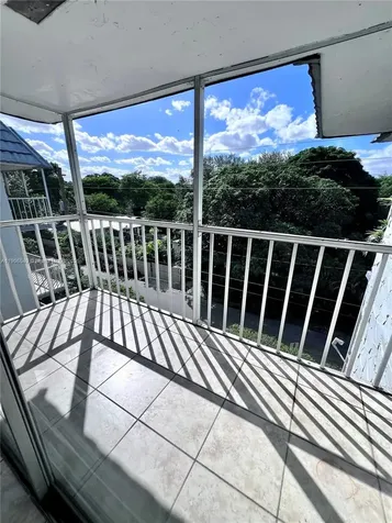 12290 NE 11th Court North Miami FL 33161