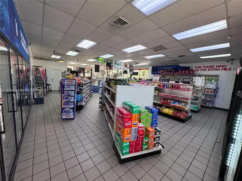8400 W Oakland Park Boulevard Sunrise FL 33351