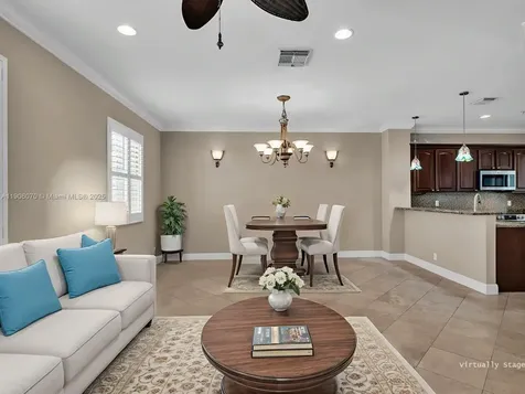 2891 S Greenleaf Circle Boynton Beach FL 33426