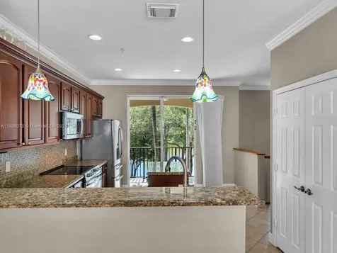 2891 S Greenleaf Circle Boynton Beach FL 33426